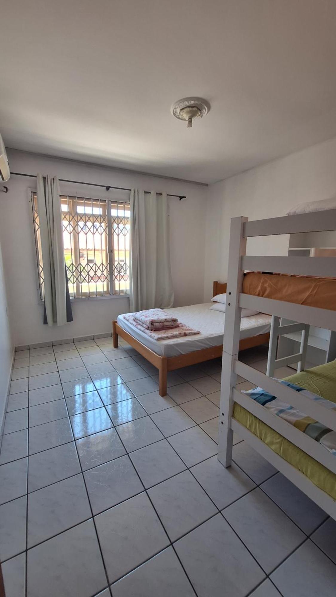 Residencial Henrique Apartment